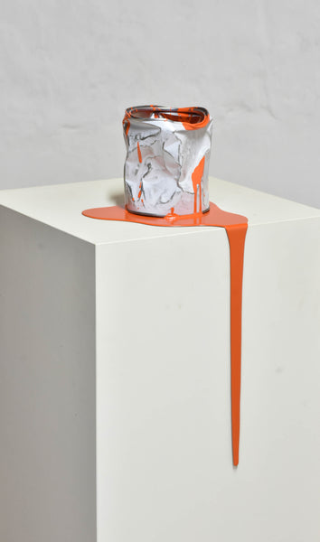 Le vieux pot de peinture