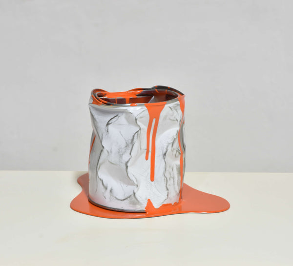 Le vieux pot de peinture