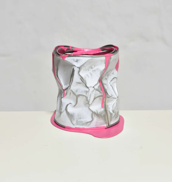 Le vieux pot de peinture