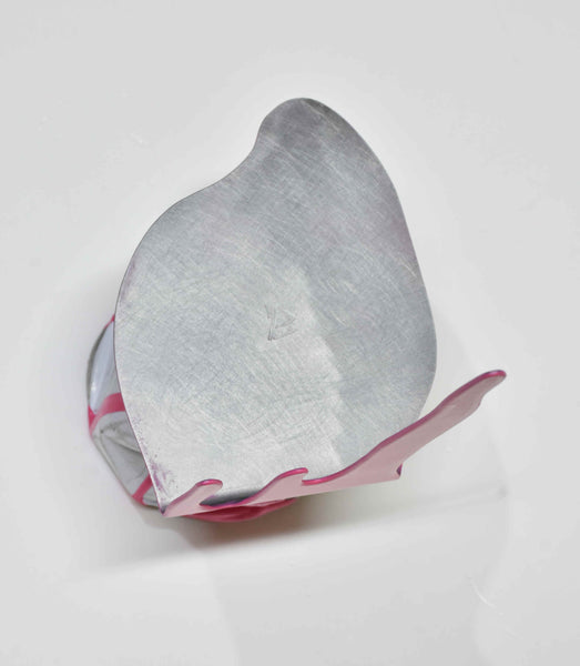 Le vieux pot de peinture