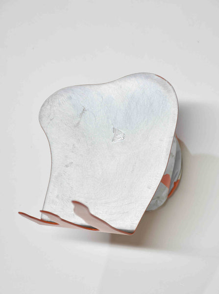 Le vieux pot de peinture