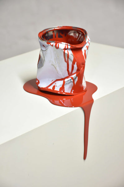 Le vieux pot de peinture