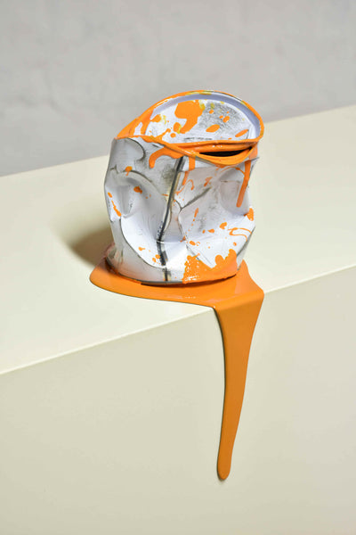 Le vieux pot de peinture