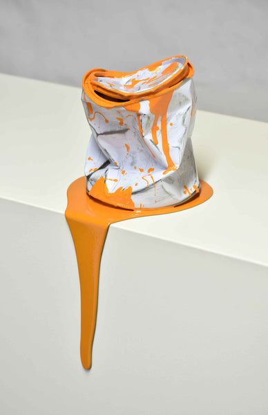 Le vieux pot de peinture