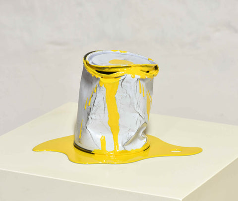 Le vieux pot de peinture