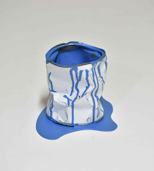 Le vieux pot de peinture