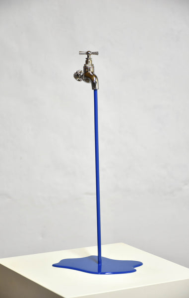 Étonnamment bleu