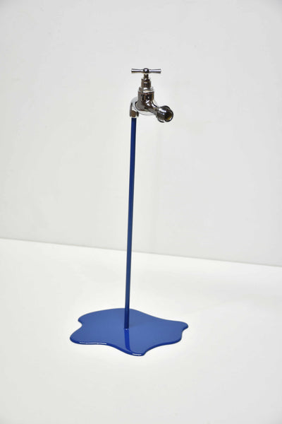 Étonnamment bleu