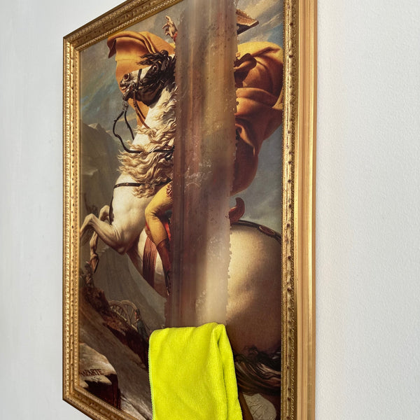 Sorry,i’m just a Housemaide