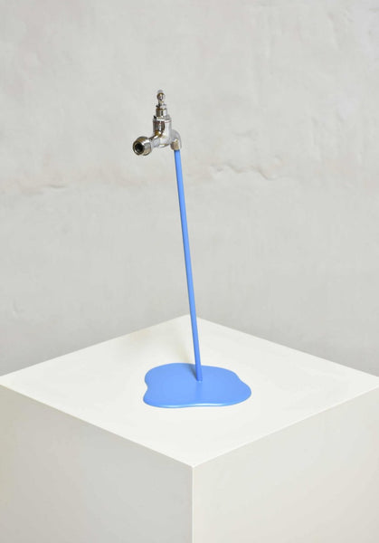 Le liquide bleu